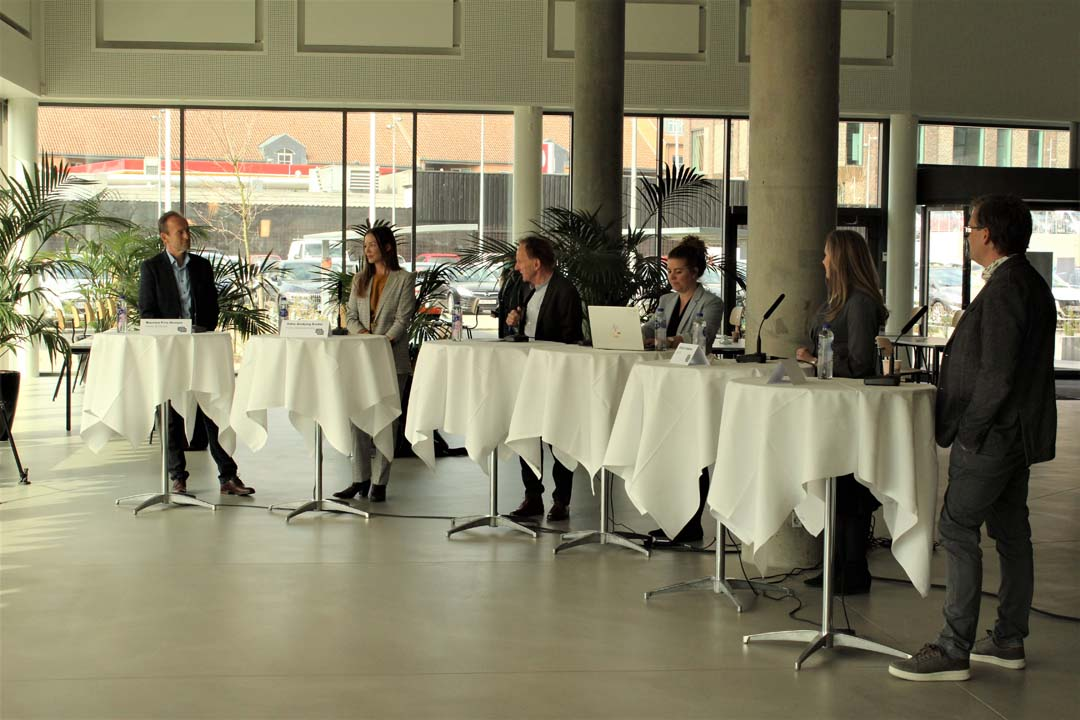 Billede af paneldebatten