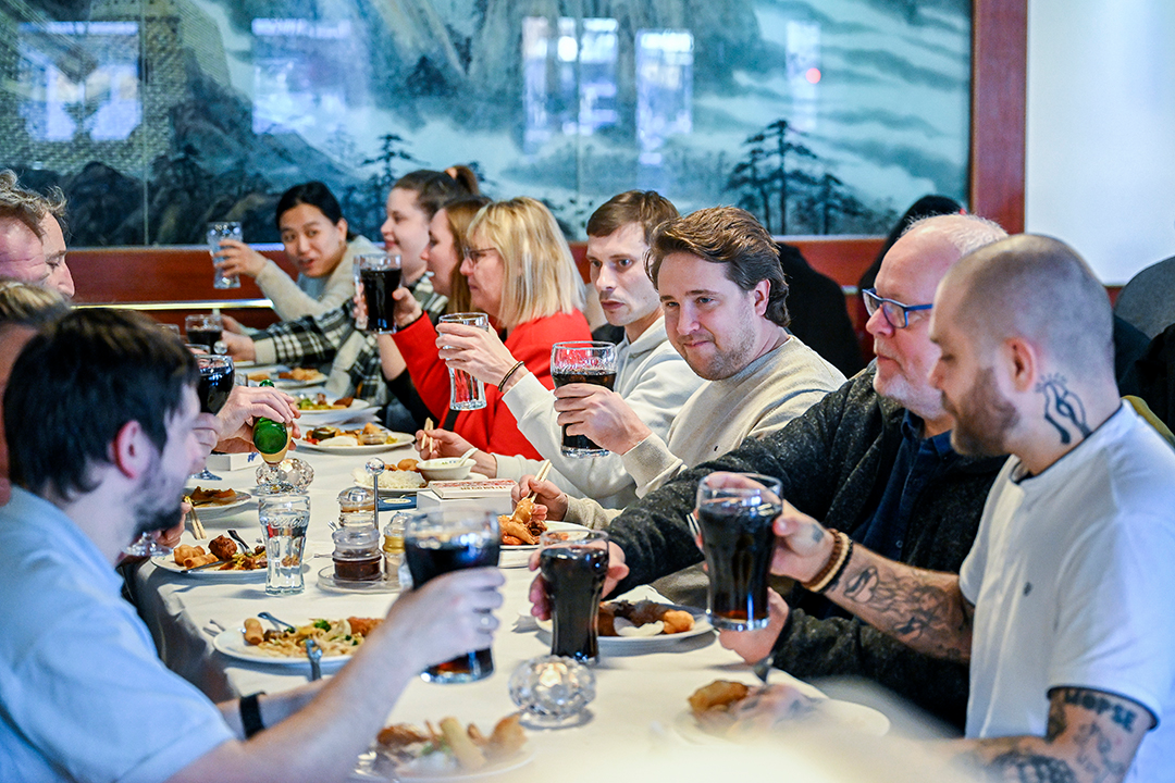 Picture of people dining. 
