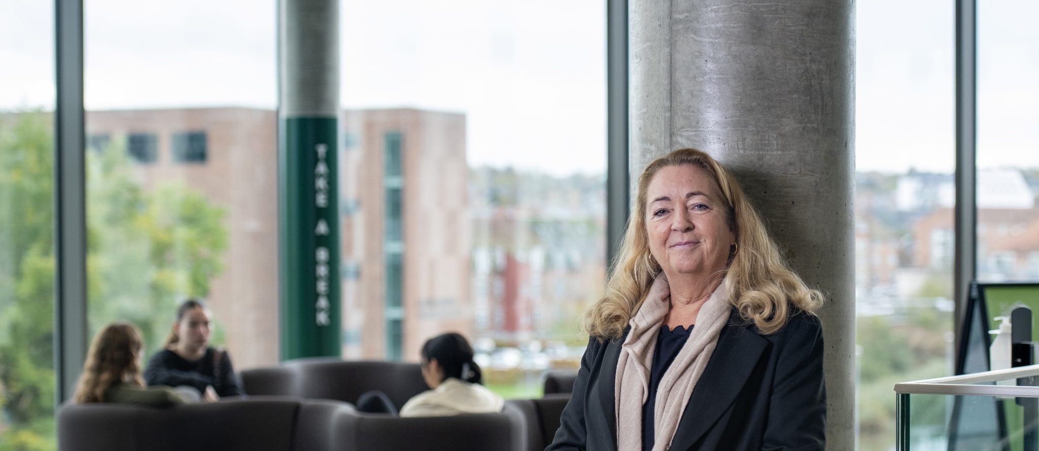 Ann føler, at hun går klogere ud af undervisningslokalet hver gang