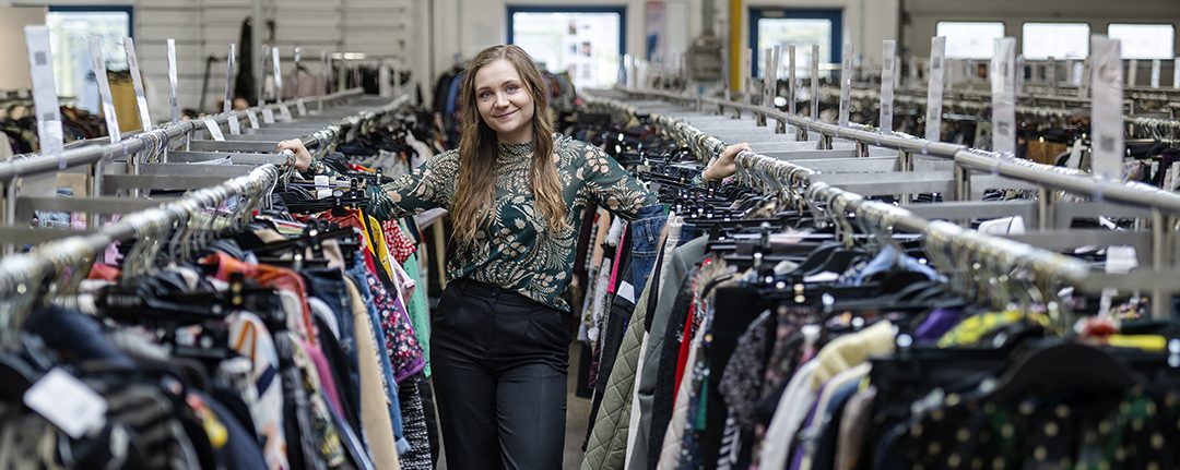 May skabte mersalg i webshoppen hos Røde Kors