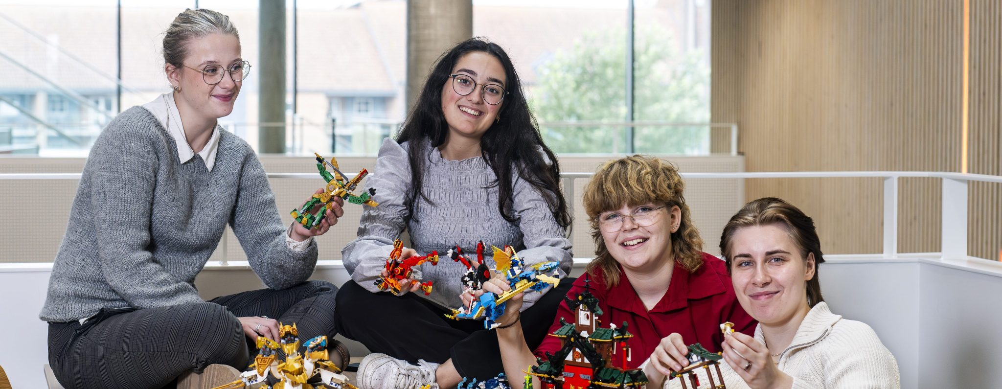 LEGO Group samarbejder med unge IBA-studerende
