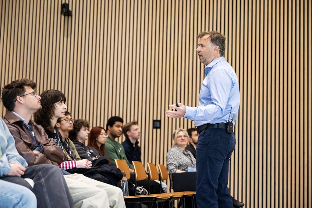 Tale foran internationale studerende