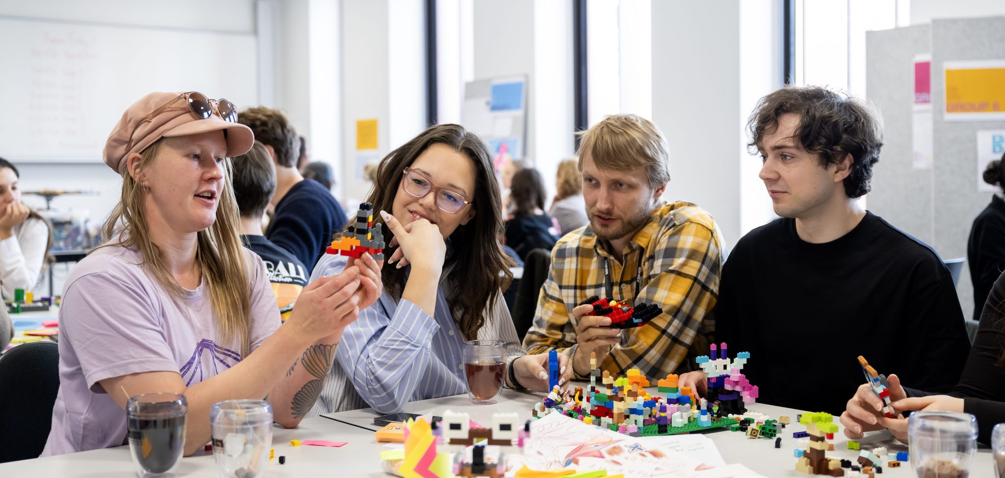 På IBA fik Lucija mulighed for at lege med LEGO igen